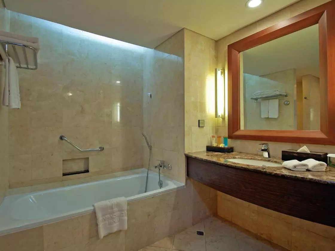 KUTAPARADISSO_SHABAVIZ (24).jpg